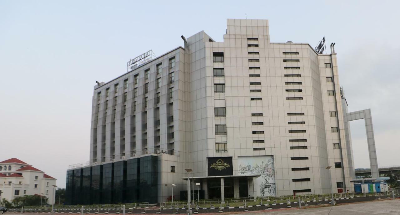 Aristocrat Hotel Calcuta Exterior foto